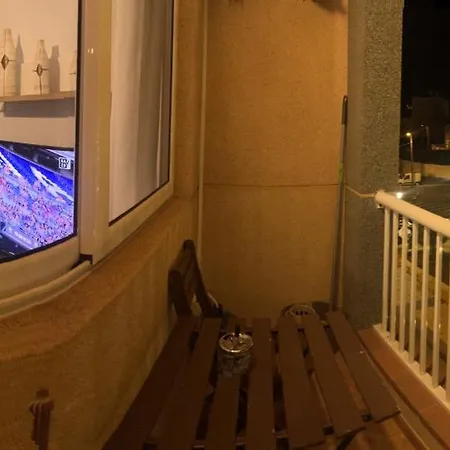 Melo Vecindario-near Airport-elevator-garage 公寓