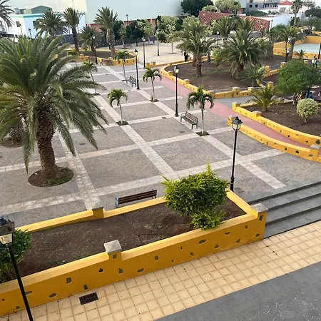 Melo Vecindario-near Airport-elevator-garage Sardina